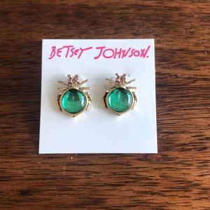 Betsey Johnson bug 🐛 earrings